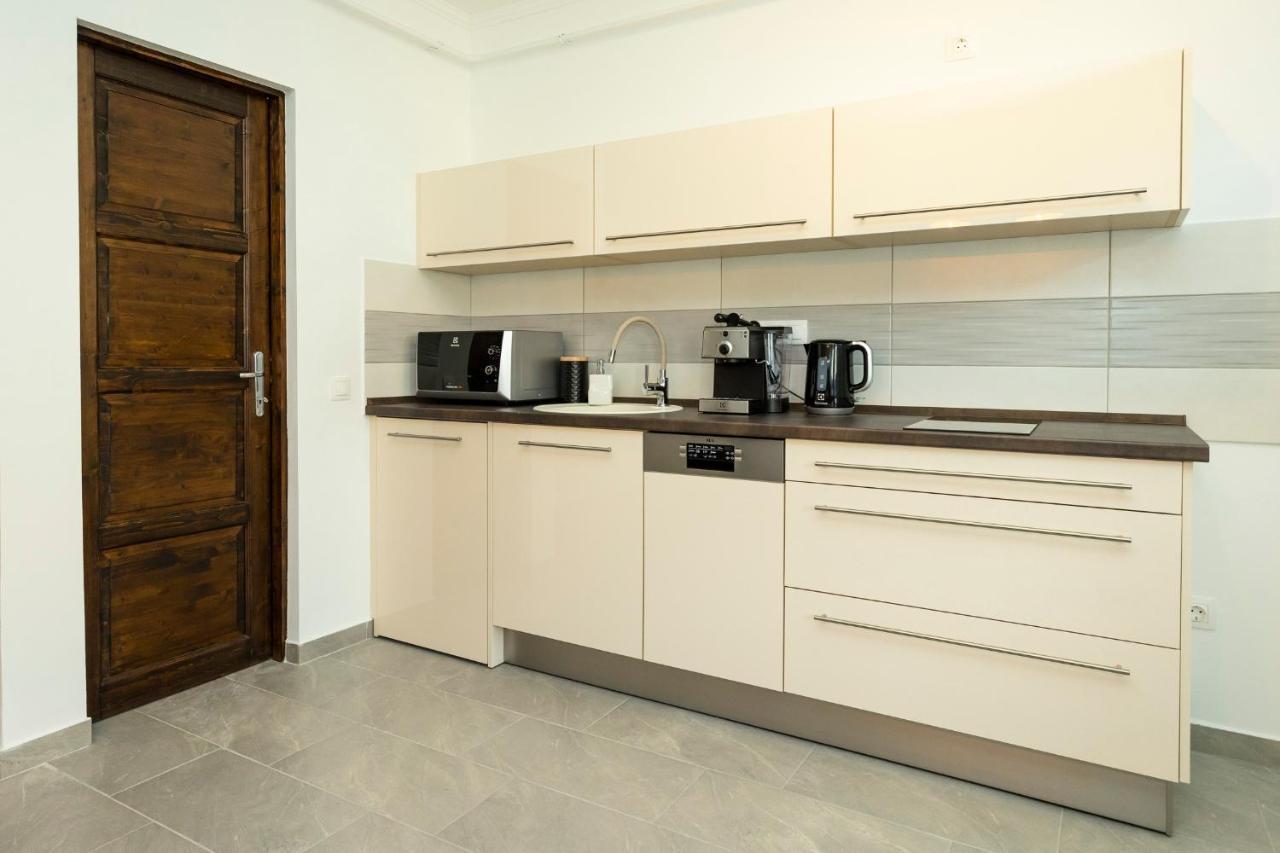 Zsendulo Apartman Apartment Eger Exterior photo