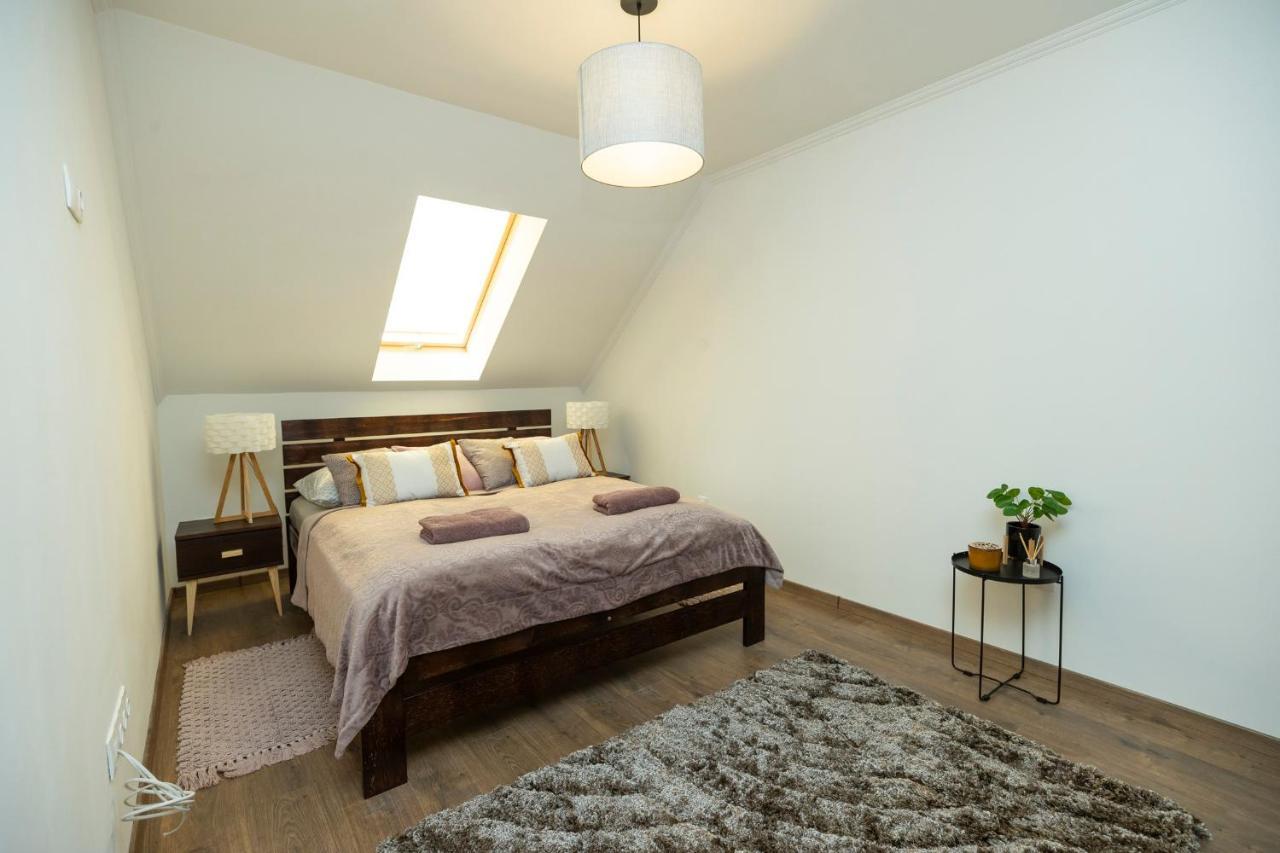 Zsendulo Apartman Apartment Eger Exterior photo